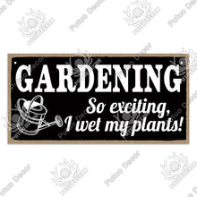 Load image into Gallery viewer, Gardening decorative wooden hanging sign
